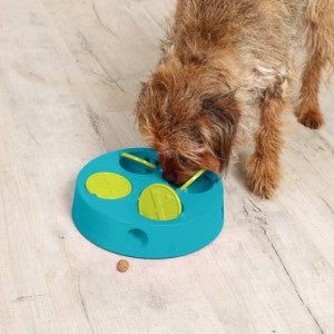 Boredom Breaker Advance Flip Feeder - from Vital Pet