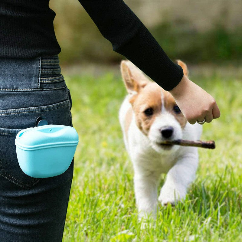 Dog Treat Bag / Pocket For Walking Dog and Training